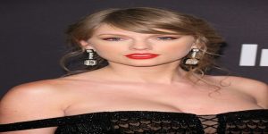 Taylor Swift Engaged
