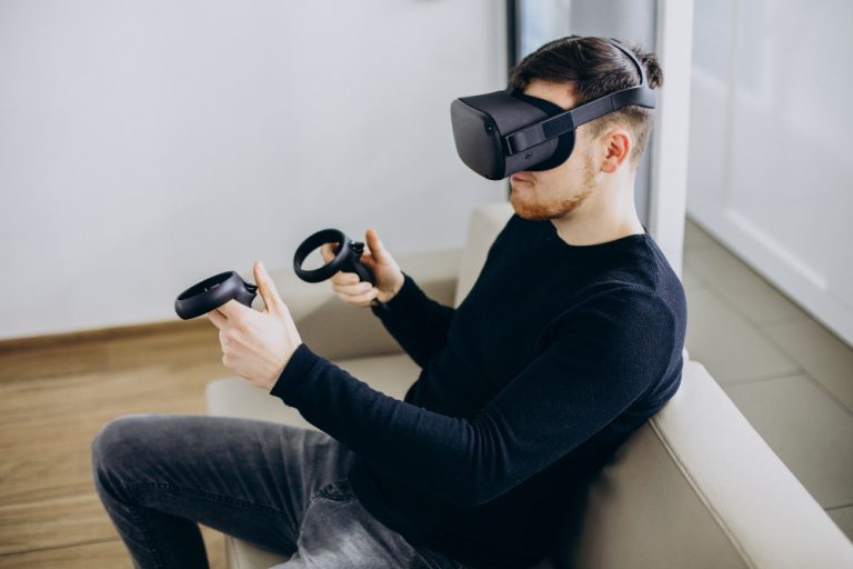 VR Gaming: The Future of Immersive Entertainment